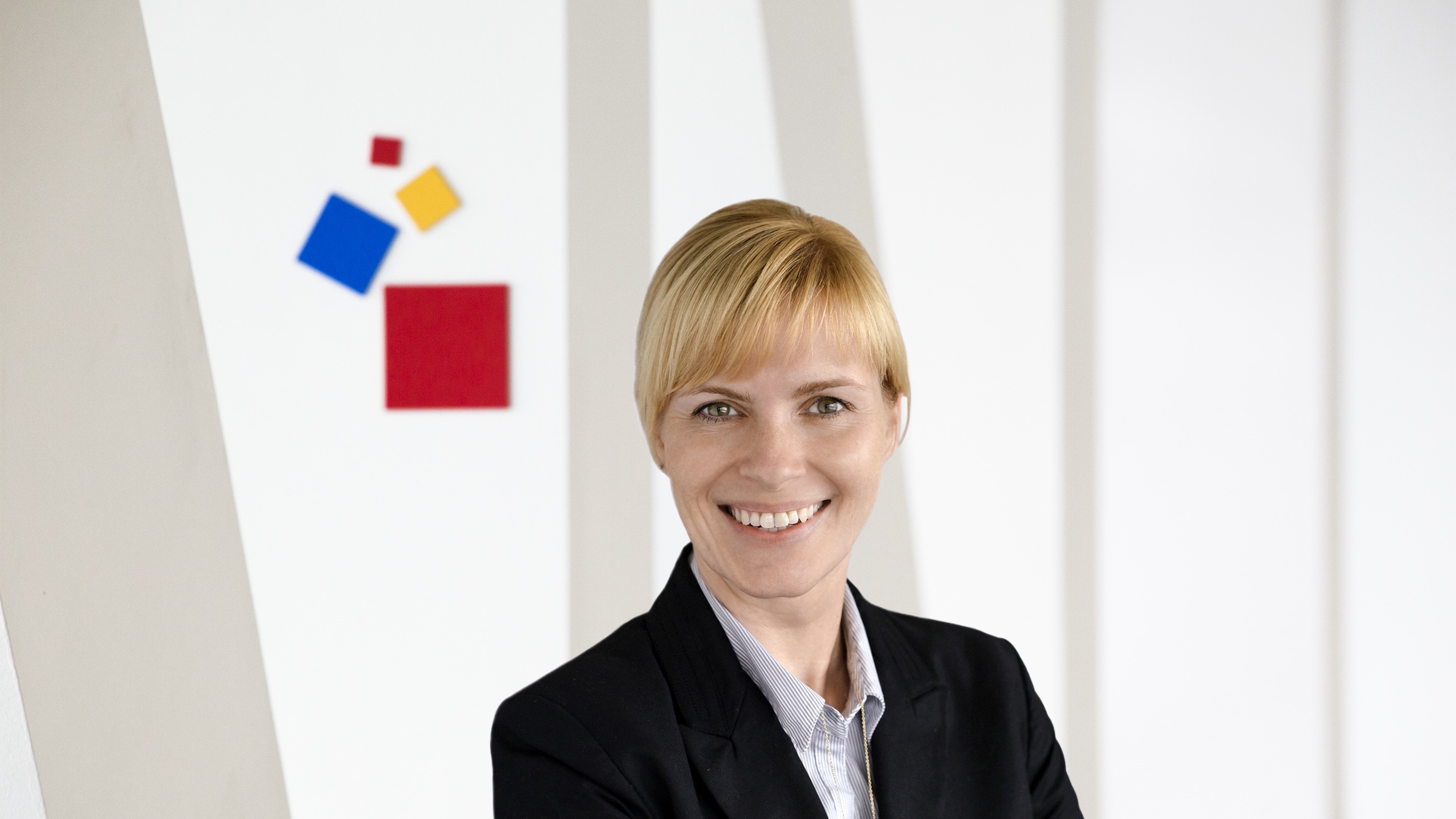 Dominique Ewert, Director Marketing Communications Technology